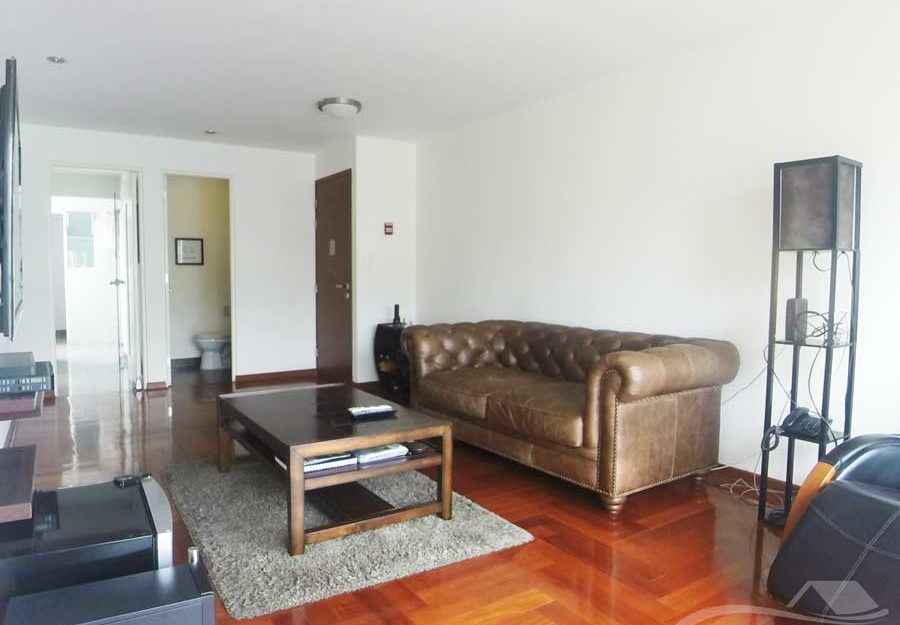 Hermoso departamento en Venta de tres dormitorios en 28 de Julio Miraflores