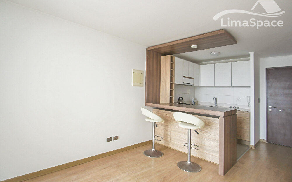 Exclusivo y moderno departamento en Barranco limite con miraflores sin muebles