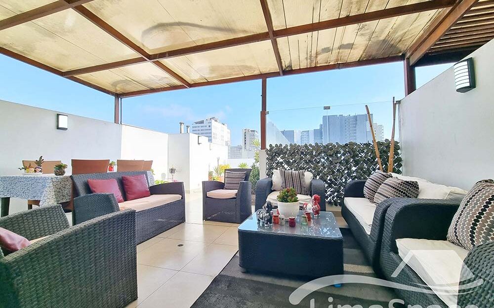 Hermoso Dúplex Con o Sin Muebles, 3 habitaciones y Amplia Terraza – MIR405