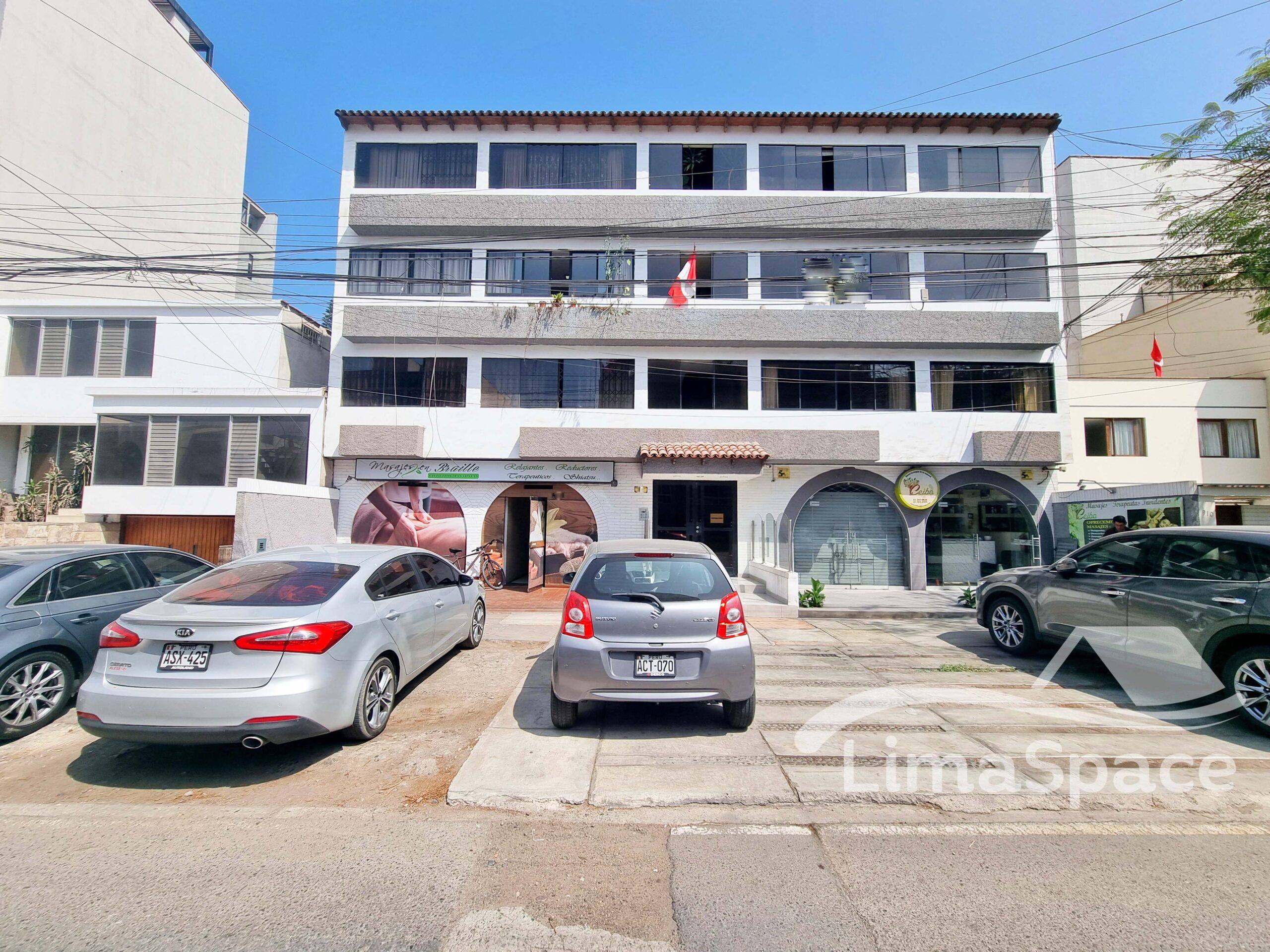 Local Comercial | Av. Ramón Ribeyro – Barranco (Límite con Miraflores) – BAJ2