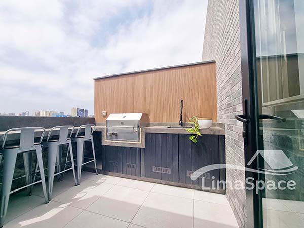 Exclusivo departamento amoblado con terraza, parrilla y jacuzzi en Miraflores – MIJ144