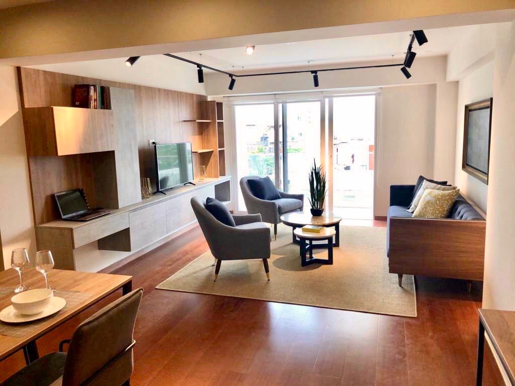 Alquiler de departamento de 2 suites y balcón | Av. Diez Canseco – MIJ147